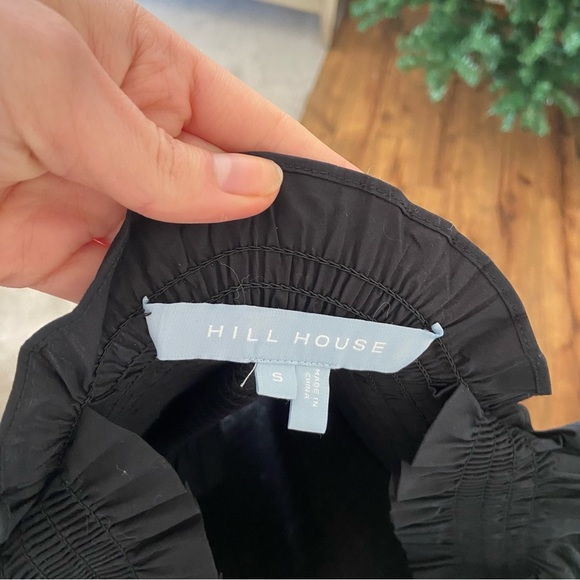 Hill House Black smocked ruffle cropped blouse - Picture 3 of 5